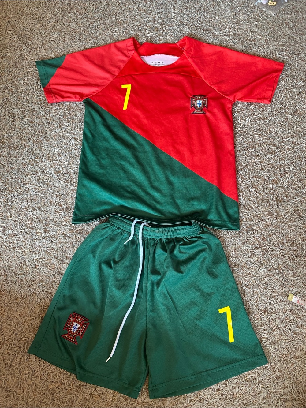 Kids Red & Green Soccer Jersey and Shorts Set - Number 7